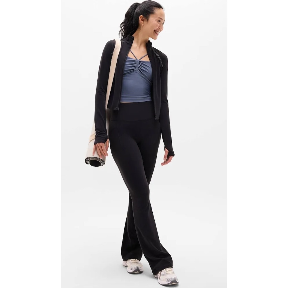 Athleta Salutation Stash Slim Fit Flare Pant Black High Rise Yoga Leggings Med